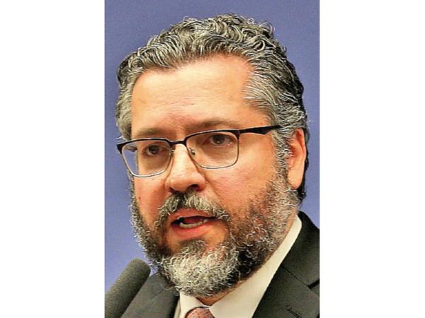 Llega el canciller de Brasil y la atención está puesta en Itaipú