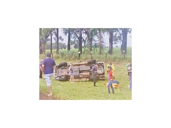 Tres muertos y tres heridos deja vuelco en Alto Paraná