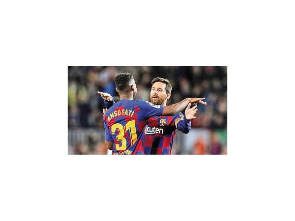 Barcelona vence y le sigue el paso al Real