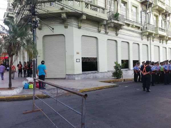 Por movilizaciones, Policía bloquea 6 puntos en el microcentro
