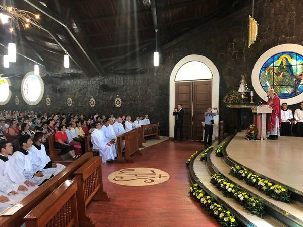 Instan a practicar virtudes de San Blas - ABC en el Este - ABC Color