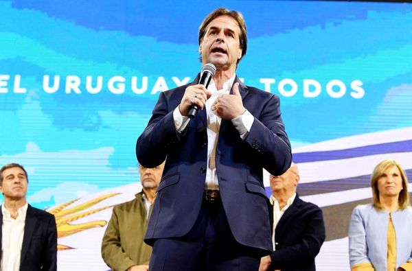 Nuevo gobierno uruguayo enfrentará economía estancada y empleo en caída - Mundo - ABC Color