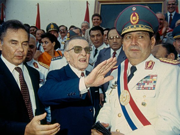 El día en que militantes terminaron de hartar al General Rodríguez y éste inició el complot: “Prepare sus tropas” - ADN Paraguayo
