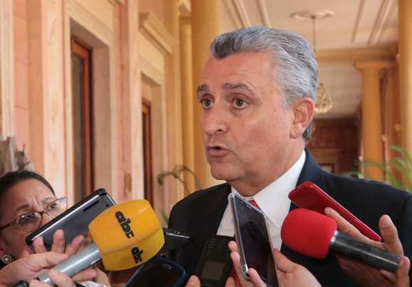 Jefe de Gabinete valora logros de la era democrática | .::Agencia IP::.