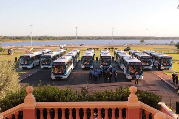 Nuevos buses diferenciados circulan a partir de hoy en Asunción