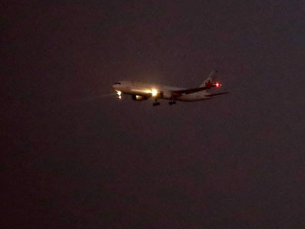 Avión de Air Canadá aterriza en Barajas tras problema técnico