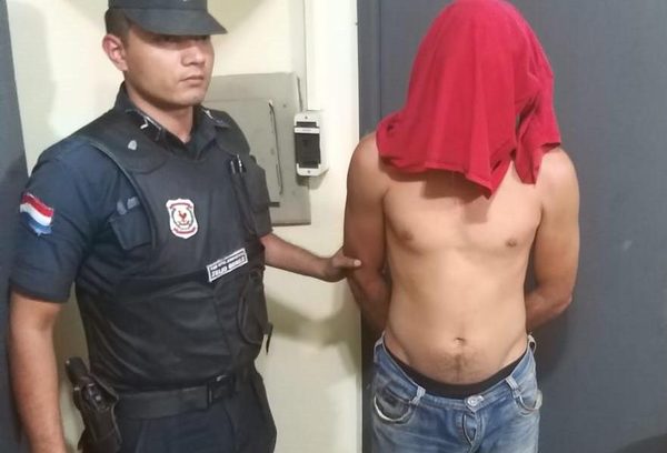 Detienen a hombre por maltratar a su padre discapacitado