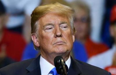El error de Donald Trump que lo obligó a borrar un tuit sobre el Super Bowl - SNT