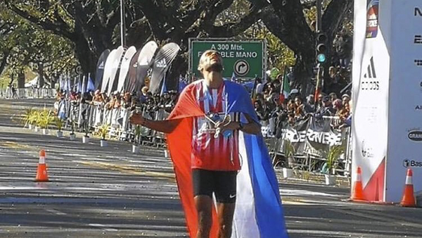 Maratón de Buenos Aires: Paraguayo es campeón sudamericano y clasifica a Tokio 2020