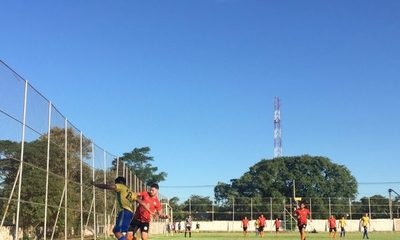 Hernandariense deja escapar el triunfo y empata con Encarnacena