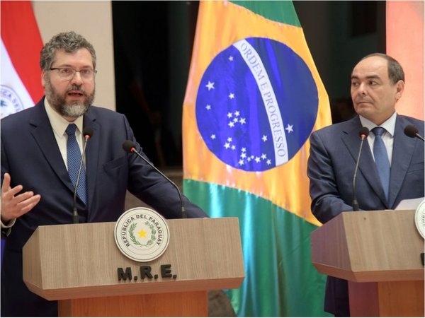 Itaipú: Brasil arma su equipo y tiene buena voluntad, dice Araújo