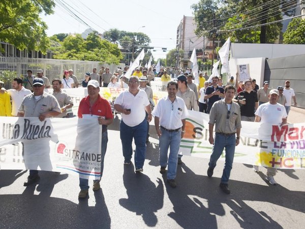 Gobierno tirotea contra titulares de entes que negocian beneficios
