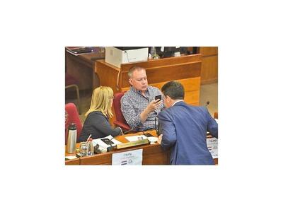 Senador refiere que órganos de control quedarán rebasados
