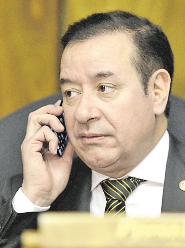 Citan al diputado Cuevas para definir si va o no preso - Política - ABC Color