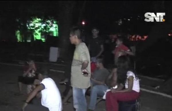 Recorrimos el Parque Caballero de noche y de día - SNT