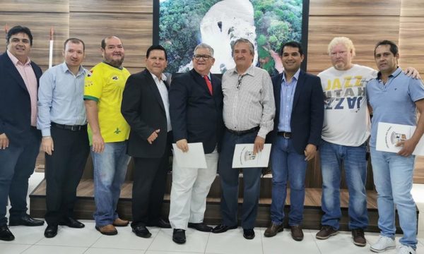 Declaran ciudadanos ilustres a reconocidos del salonismo franqueño