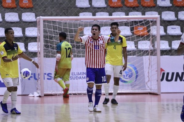 Albirroja futsal vence a Ecuador y mantiene chances mundialistas