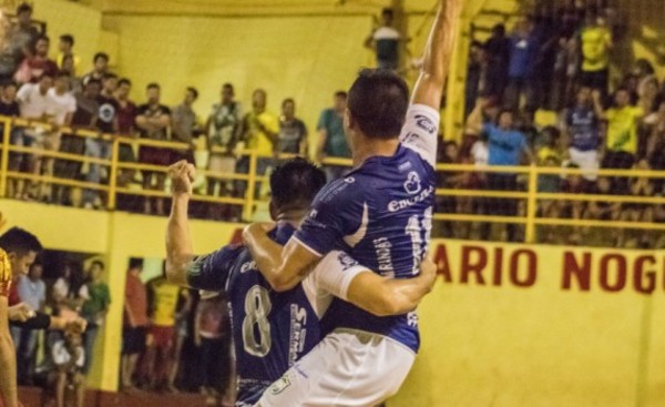 Heróica victoria franqueña, goleadas de Paranaense y San Alberto