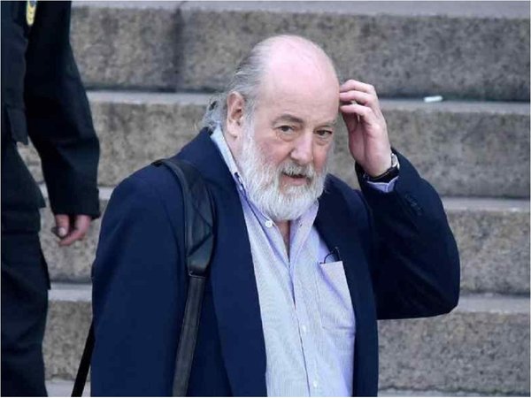 Muere juez argentino que investigaba a Cristina Fernández
