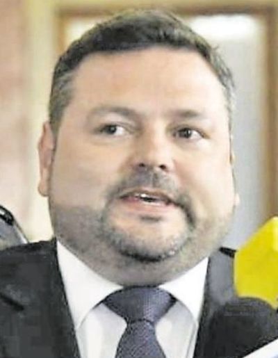 Contratos colectivos: Consejo de Empresas Públicas y especialistas se reunirán para revisar leyes  - La Primera Mañana - ABC Color