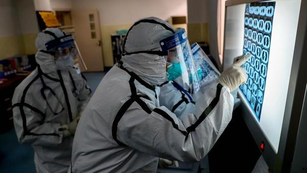 425 muertos y 20.438 los infectados por el coronavirus en China