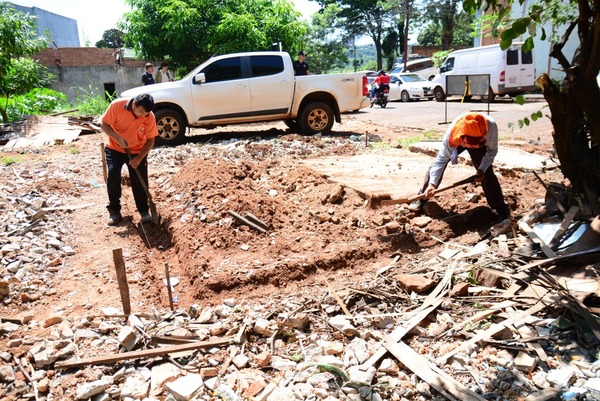 Municipalidad habilitará un estacionamiento en predio de 3 mil metros cuadrado - Noticde.com