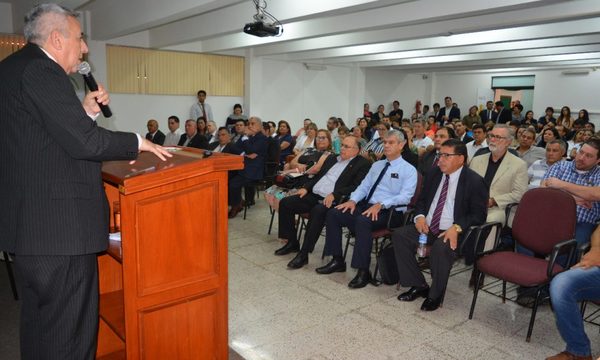 Candidatos a Rector y Vicerrector de la UNE presentaron propuestas