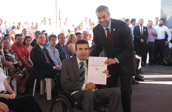 80 funcionarios con discapacidad se incorporan al IPS