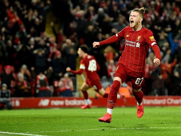 El Liverpool se impone al boicot de Klopp y pasa de ronda