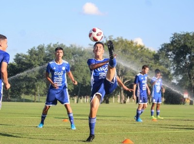 Intenso trabajo a doble turno - APF