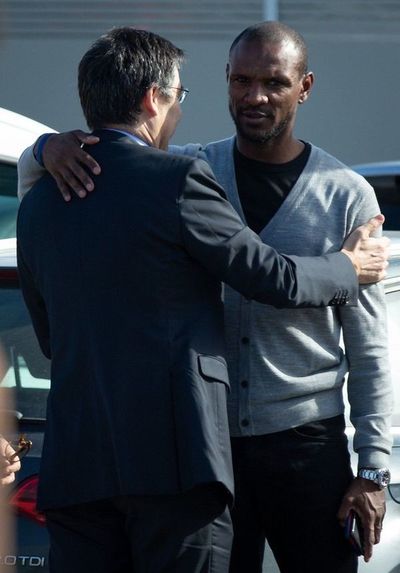 Abidal apunta a jugadores en salida de Valverde - Fútbol - ABC Color