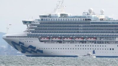 Japón impone cuarentena a 3.700 personas a bordo de un crucero