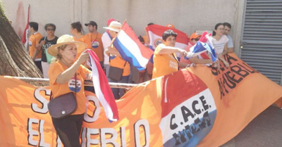 Manifestación a favor de ley de financiamiento he’i