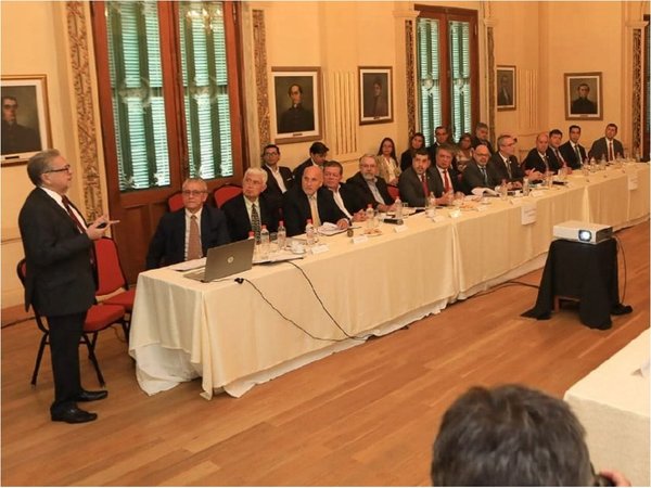 Itaipú: Arrancó equipo negociador y quiere acuerdo en el 2021