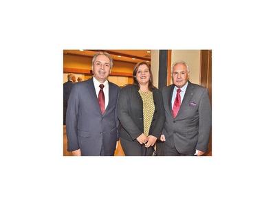 Lanzamiento oficial en la UIP