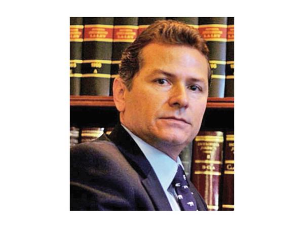 Suspenden a Rojas por dos encuentros