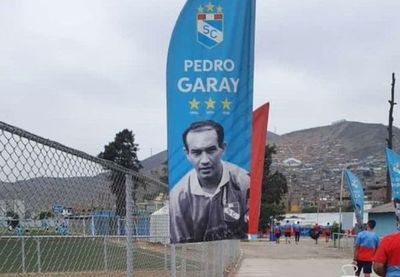 Pedro Garay, ídolo en Sporting Cristal - Deportes - ABC Color