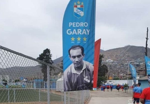 Pedro Garay, ídolo en Sporting Cristal - Deportes - ABC Color