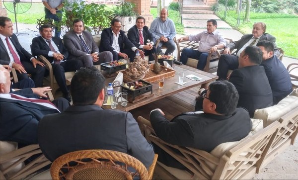 Baruja: “Buscamos consenso para el próximo presidente de la ANR para evitar una innecesaria crispación” - ADN Paraguayo