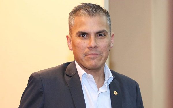 Apoderado de ANR: En proyecto de Vallejo sí existía la exigencia de que cada candidato tenga RUC - ADN Paraguayo