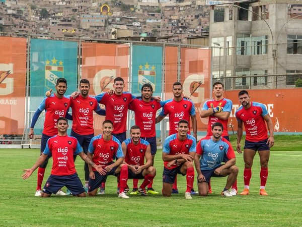 Cerro Porteño salta a la arena continental en Lima