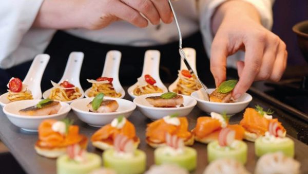 Presidencia gasta G. 700 millones en catering