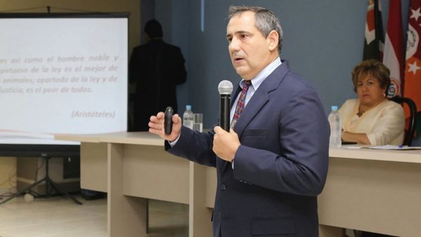 Exministro lamenta que no se mitigue daño ambiental