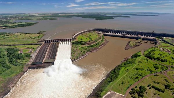 Incógnita sobre creación de base militar en Itaipú