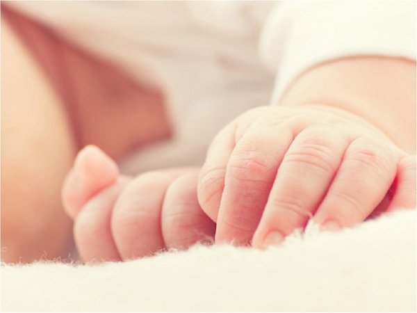 Bebé nace y 30 horas después es diagnosticado con coronavirus