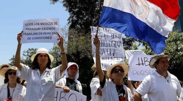 HOY / Médicos y policías piden algo similar a presentismo y otros lastres de contratos estatales