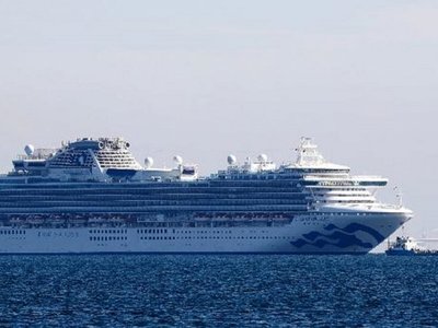 Al menos 10 contagiados de coronavirus en crucero japonés