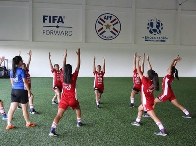 Albirroja Femenina viaja este jueves a Venezuela - ADN Paraguayo