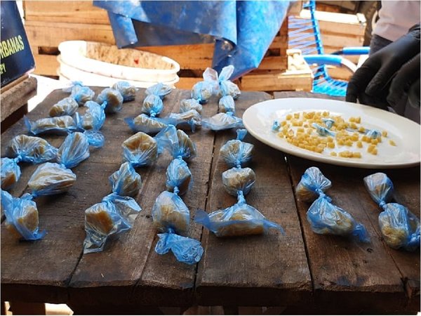 Detenidos con más de 3.000 dosis de crac en Mercado de Abasto