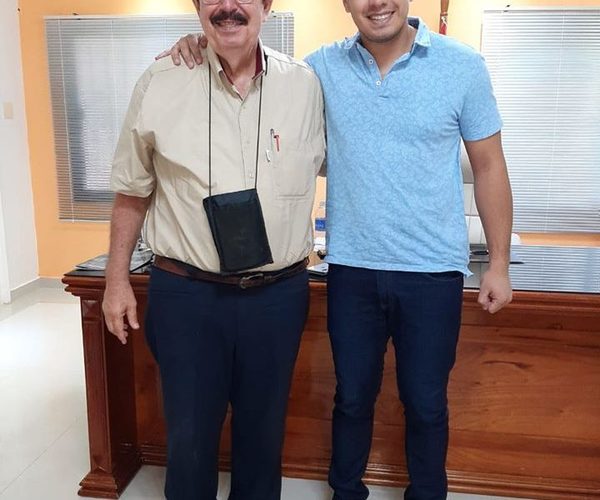 Prieto nombra a nuevo director de Educación y Cultura